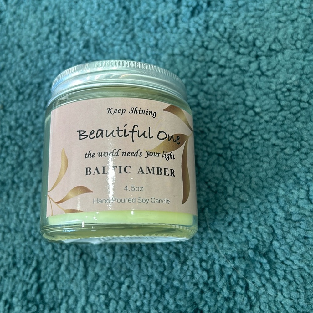 Baltic Amber Scented Candle